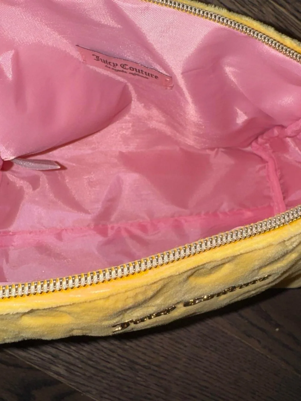 Yellow Juicy Couture makeup bag BRAND NEW with pink inside #y2k #glamour #makeup
